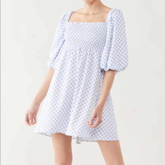 Sokie Collective puff sleeve smocked mini dress. Light blue checkered pattern. - Picture 1 of 3